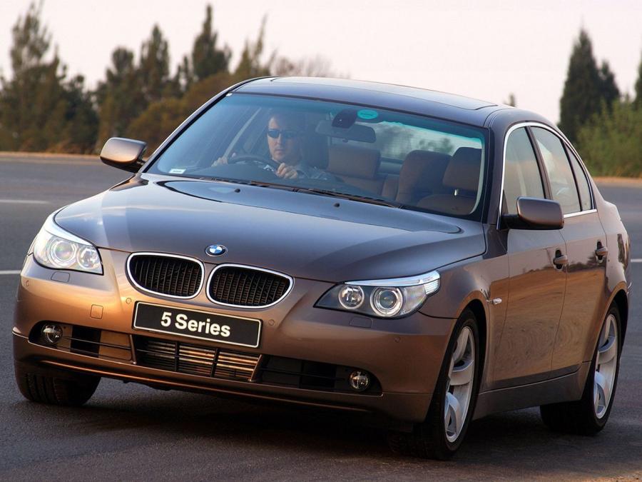  BMW 530i Sedan 2003 года  (ZA) (фото 9 из 9)